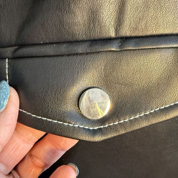 NWT WeWoreWhat Vegan Leather Western Jacket. In black with white stitching.  Siz - Picture 9 of 15